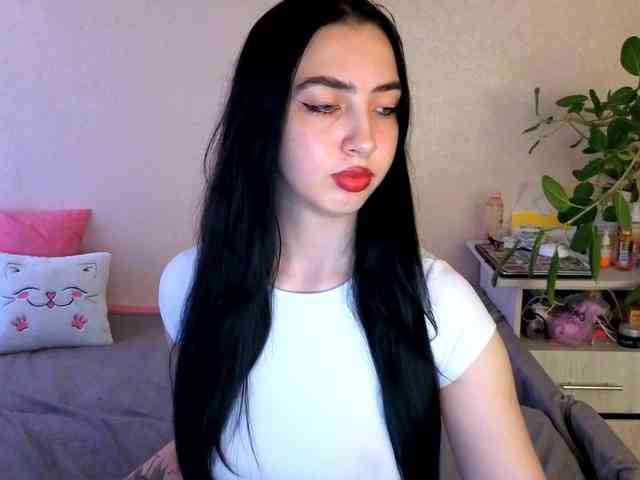 WildKittenX webcam