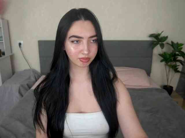 WildKittenX webcam