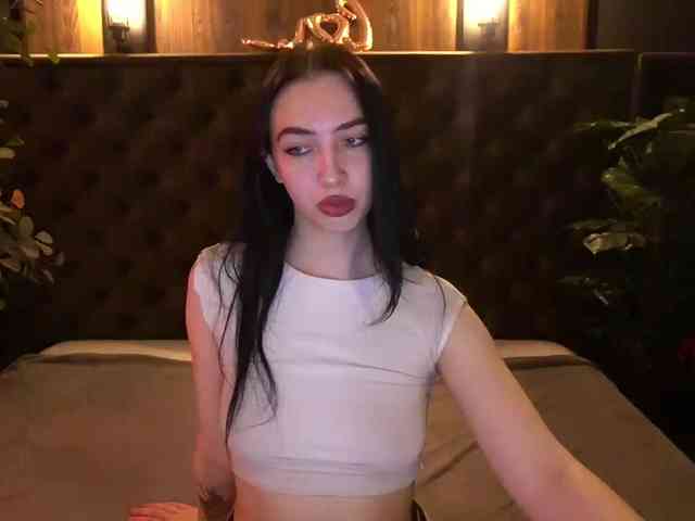 WildKittenX webcam