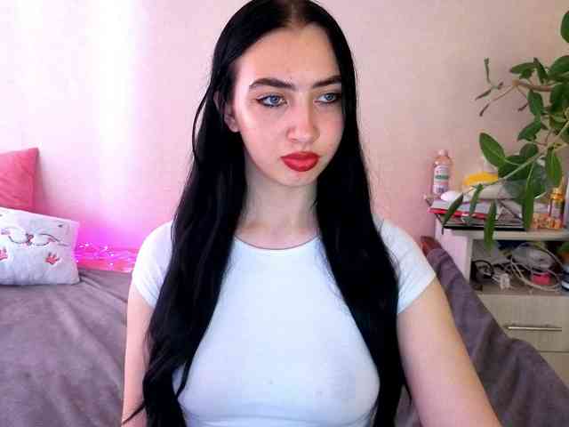WildKittenX webcam
