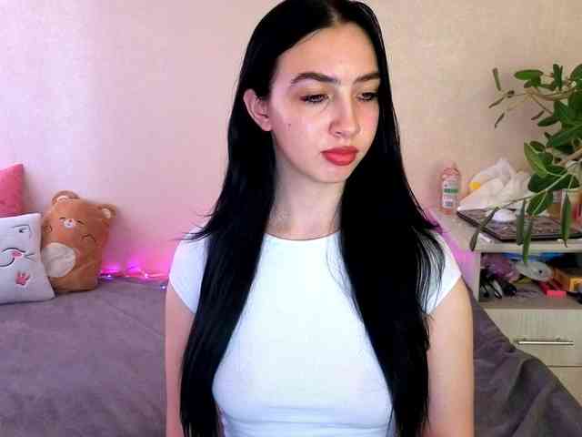 WildKittenX webcam
