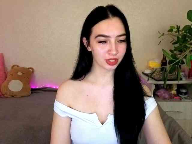 WildKittenX webcam