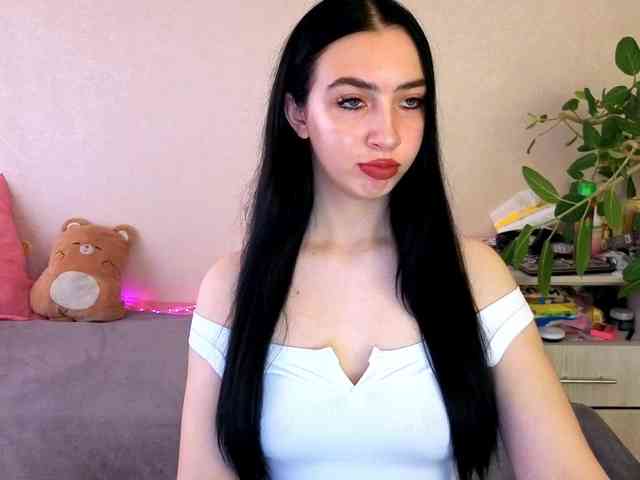 WildKittenX webcam
