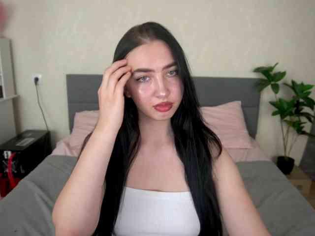 WildKittenX webcam