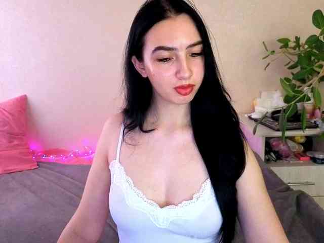 WildKittenX webcam