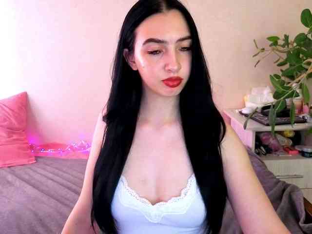 WildKittenX webcam