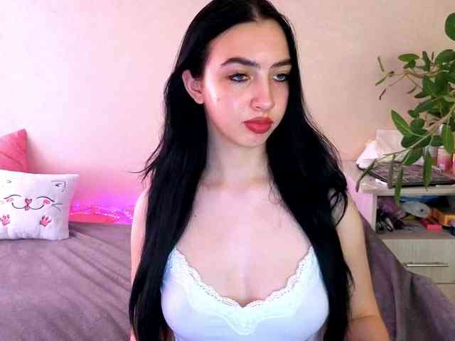 WildKittenX webcam