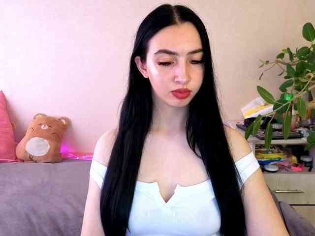 WildKittenX webcam