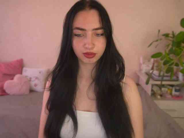 WildKittenX webcam