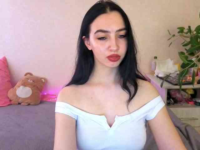 WildKittenX webcam