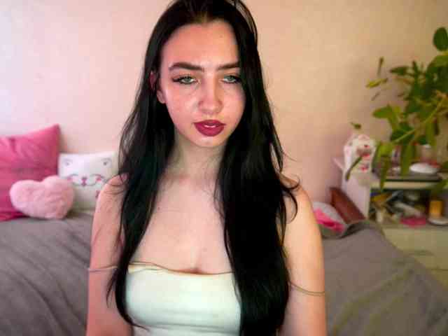 WildKittenX webcam