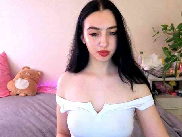 WildKittenX webcam