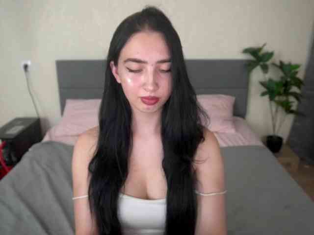 WildKittenX webcam