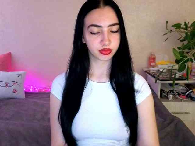 WildKittenX webcam