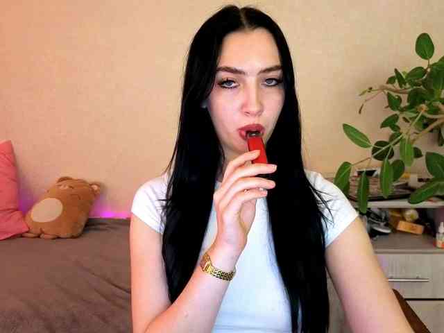 WildKittenX webcam