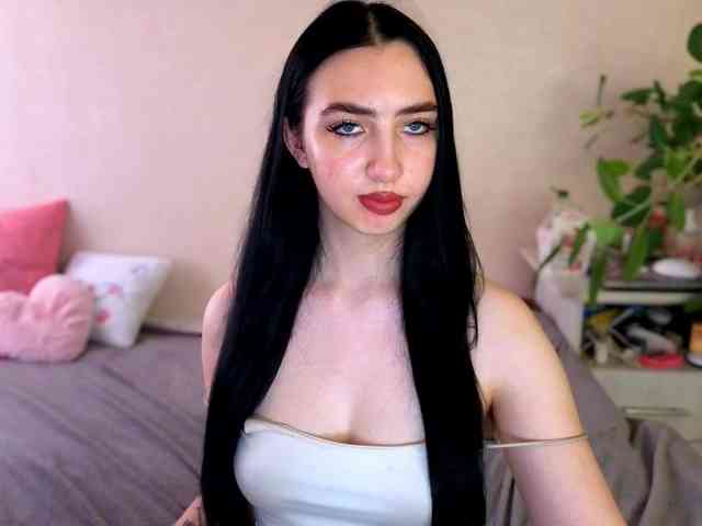 WildKittenX webcam