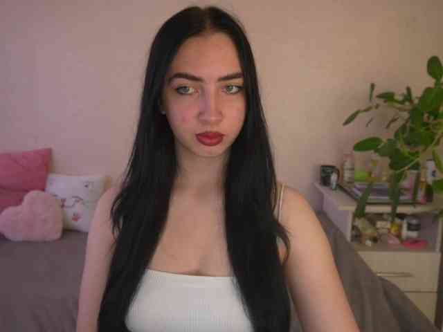 WildKittenX webcam