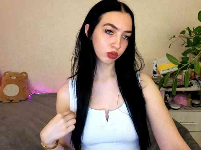 WildKittenX webcam