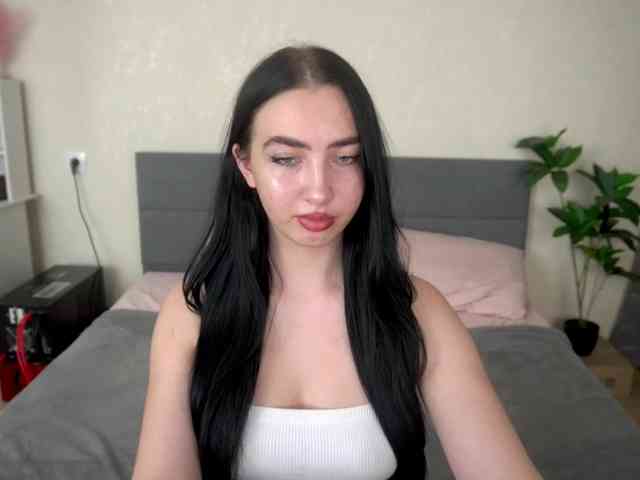 WildKittenX webcam