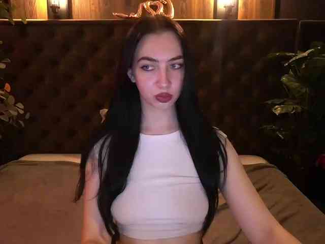 WildKittenX webcam
