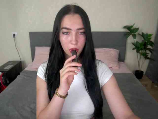 WildKittenX webcam