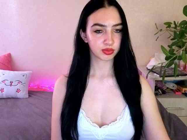 WildKittenX webcam
