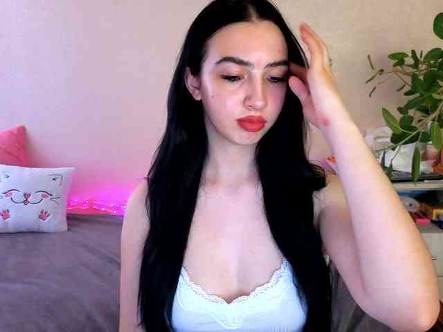 WildKittenX webcam