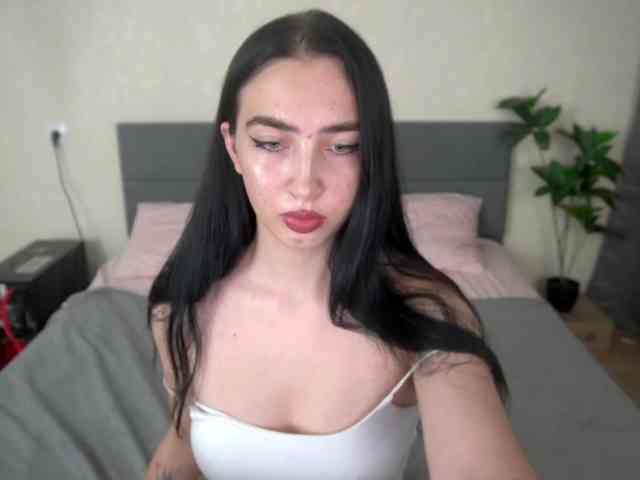 WildKittenX webcam
