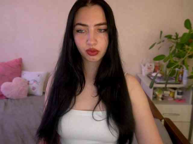 WildKittenX webcam
