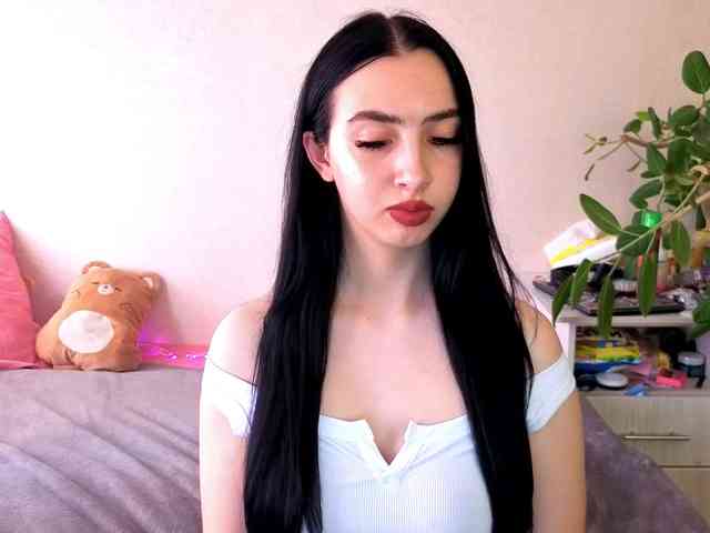 WildKittenX webcam