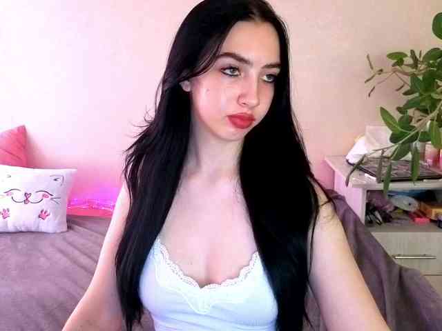 WildKittenX webcam