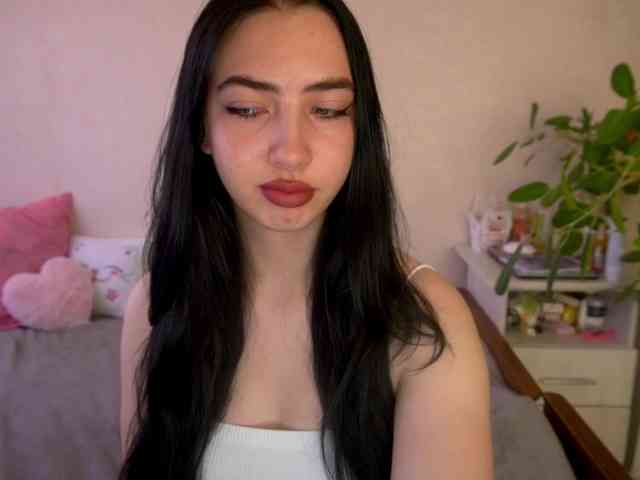 WildKittenX webcam
