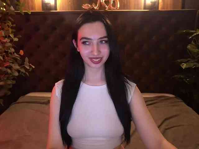 WildKittenX webcam