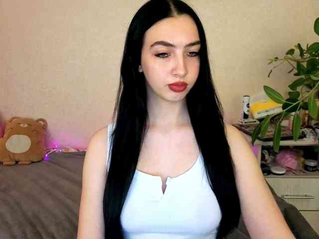 WildKittenX webcam