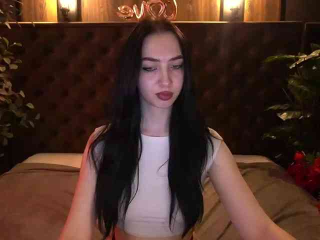 WildKittenX webcam