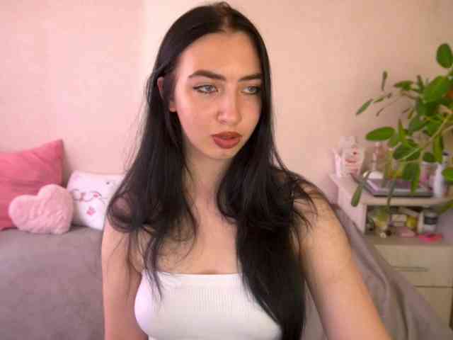 WildKittenX webcam