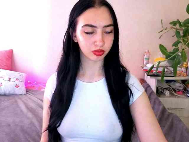 WildKittenX webcam