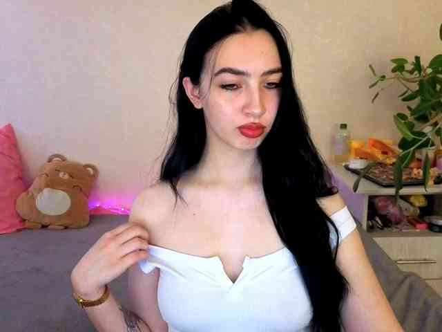 WildKittenX webcam