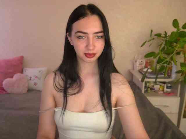 WildKittenX webcam