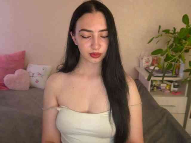 WildKittenX webcam