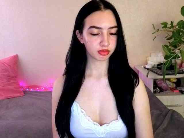 WildKittenX webcam