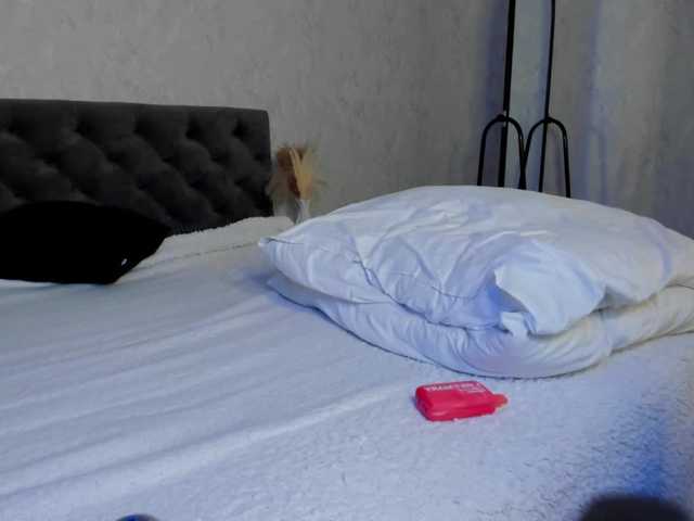 Mariel-Brown live cam on BongaCams