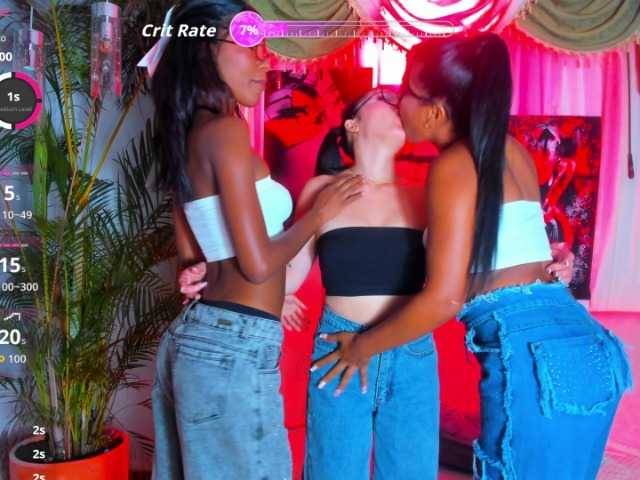 hotties-kittens's BongaCams show and profile