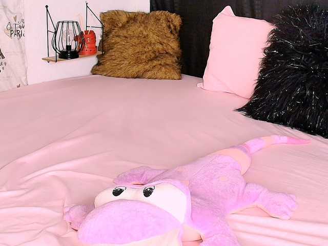 Candyb live cam on BongaCams
