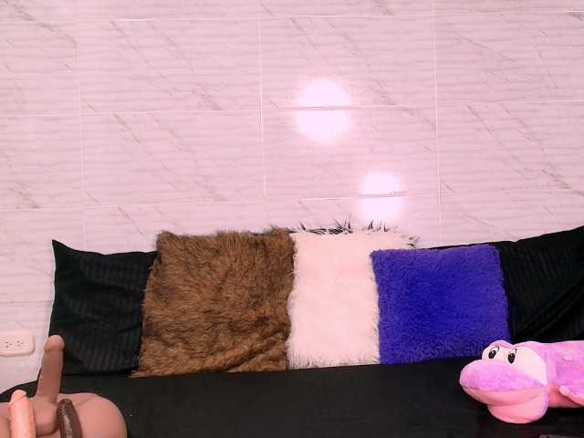 Candyb live cam on BongaCams