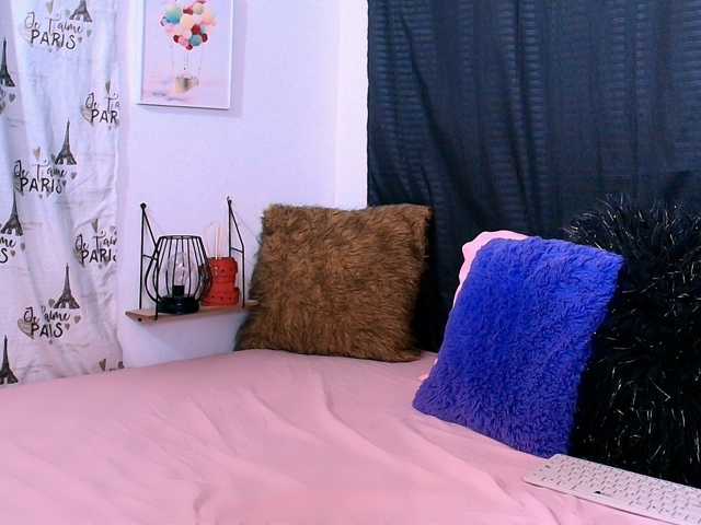 Candyb live cam on BongaCams