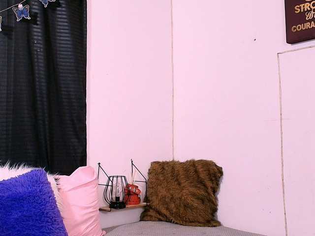 Candyb live cam on BongaCams