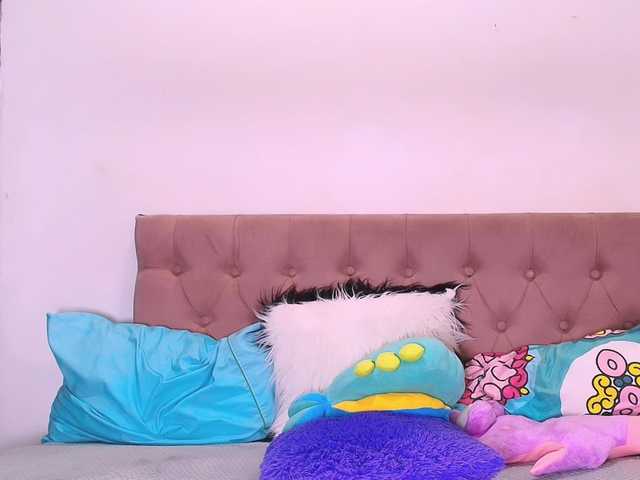 Candyb live cam on BongaCams