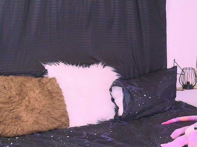 Candyb live cam on BongaCams