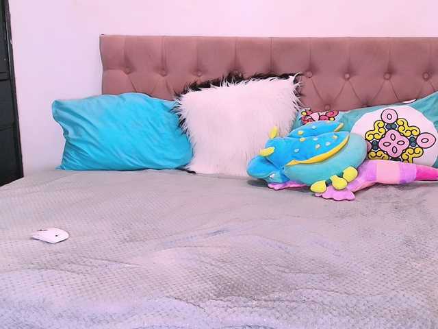 Candyb live cam on BongaCams